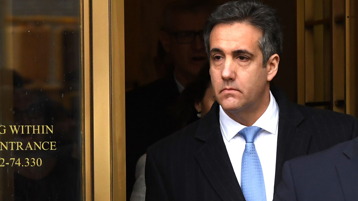 El exabogado de Trump Michael Cohen, condenado a tres años de prisión