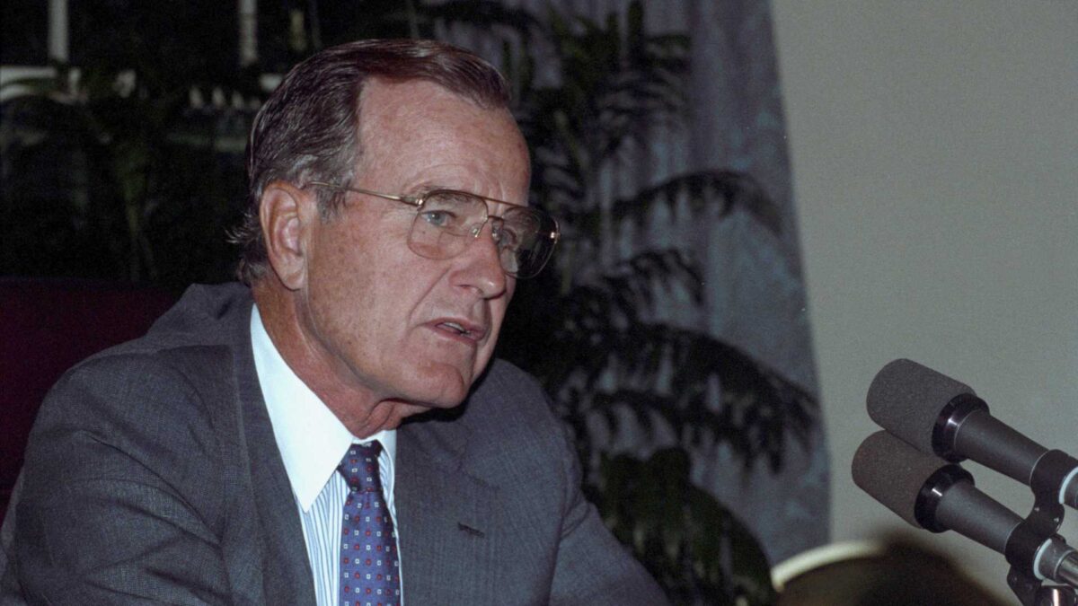 George H. W. Bush, el viejo nuevo orden mundial