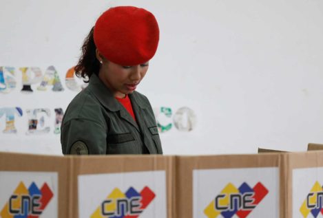 La coalición liderada por Maduro arrasa en las elecciones municipales de Venezuela