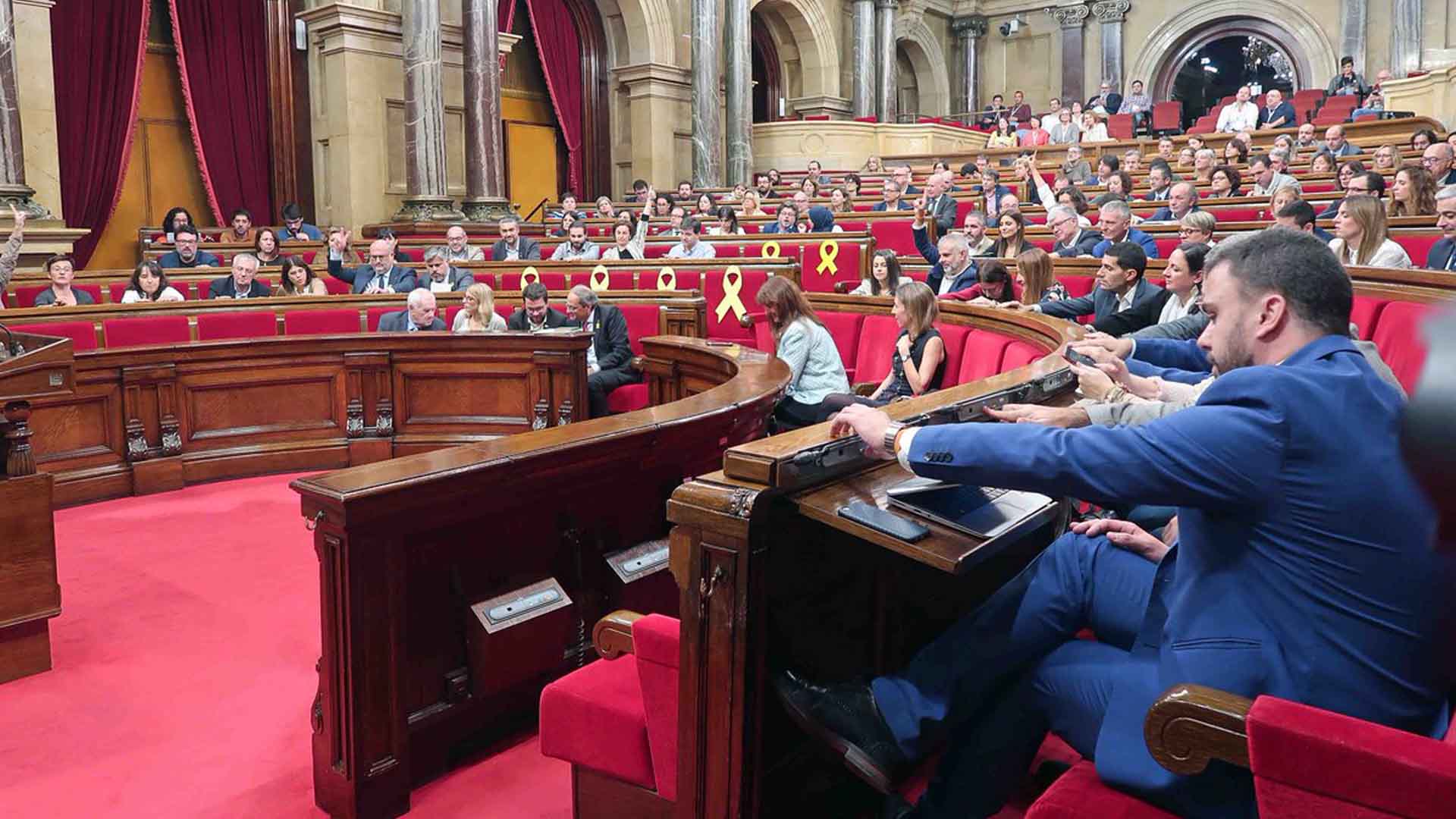 La comisión del 155 del Parlament cita a Sánchez, Rajoy, Puigdemont y Junqueras