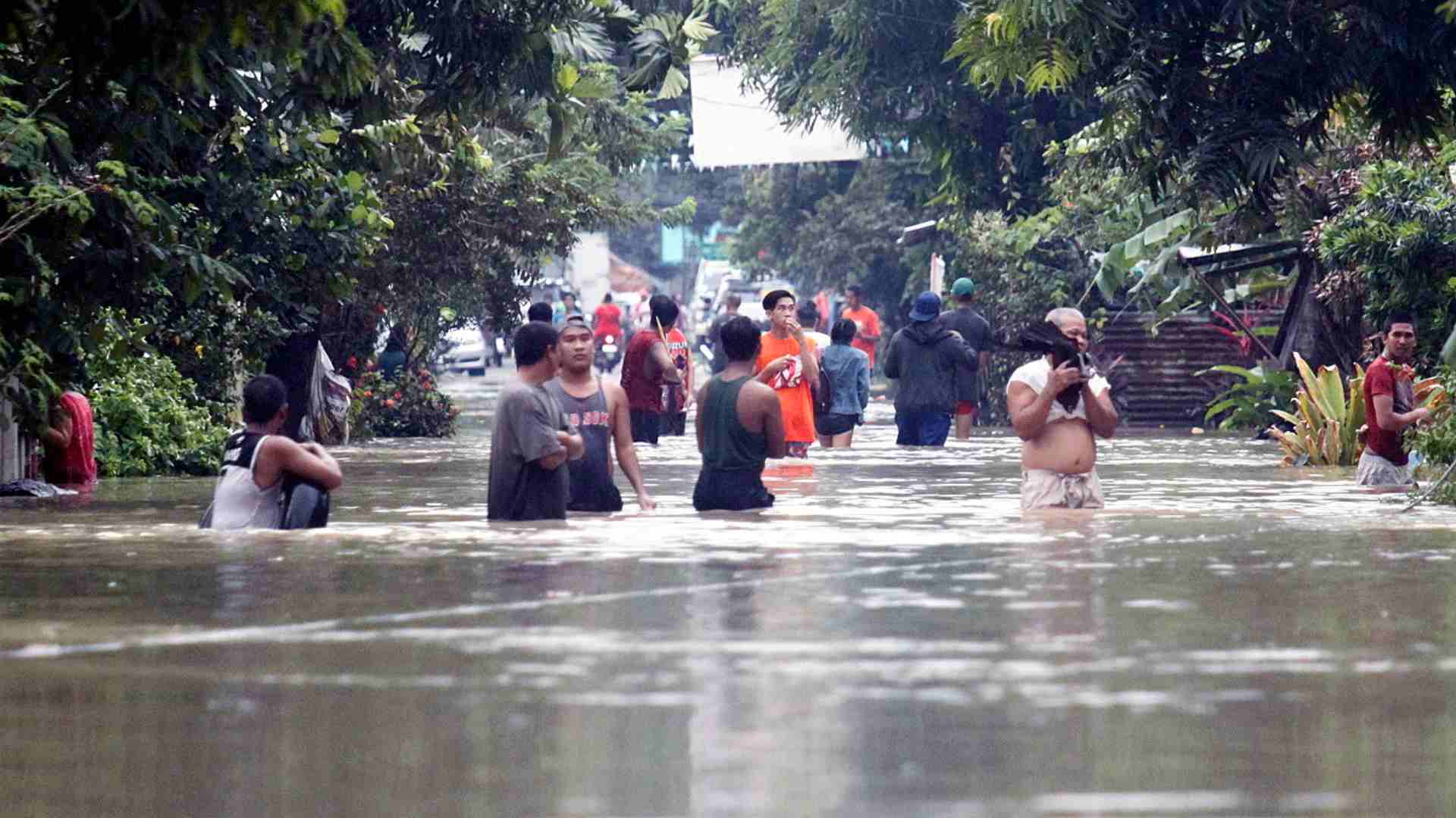La tormenta Usman deja en Filipinas al menos 68 muertos y 129.000 desplazados