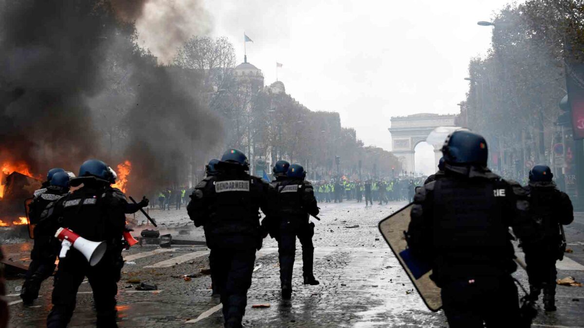 ¿Quiénes son los ‘chalecos amarillos’ de Francia?