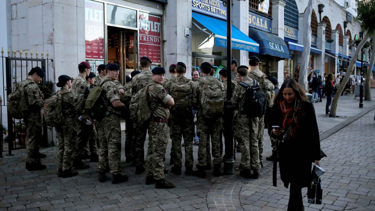 Reino Unido pone a 3.500 soldados «en alerta» en previsión de un Brexit sin acuerdo