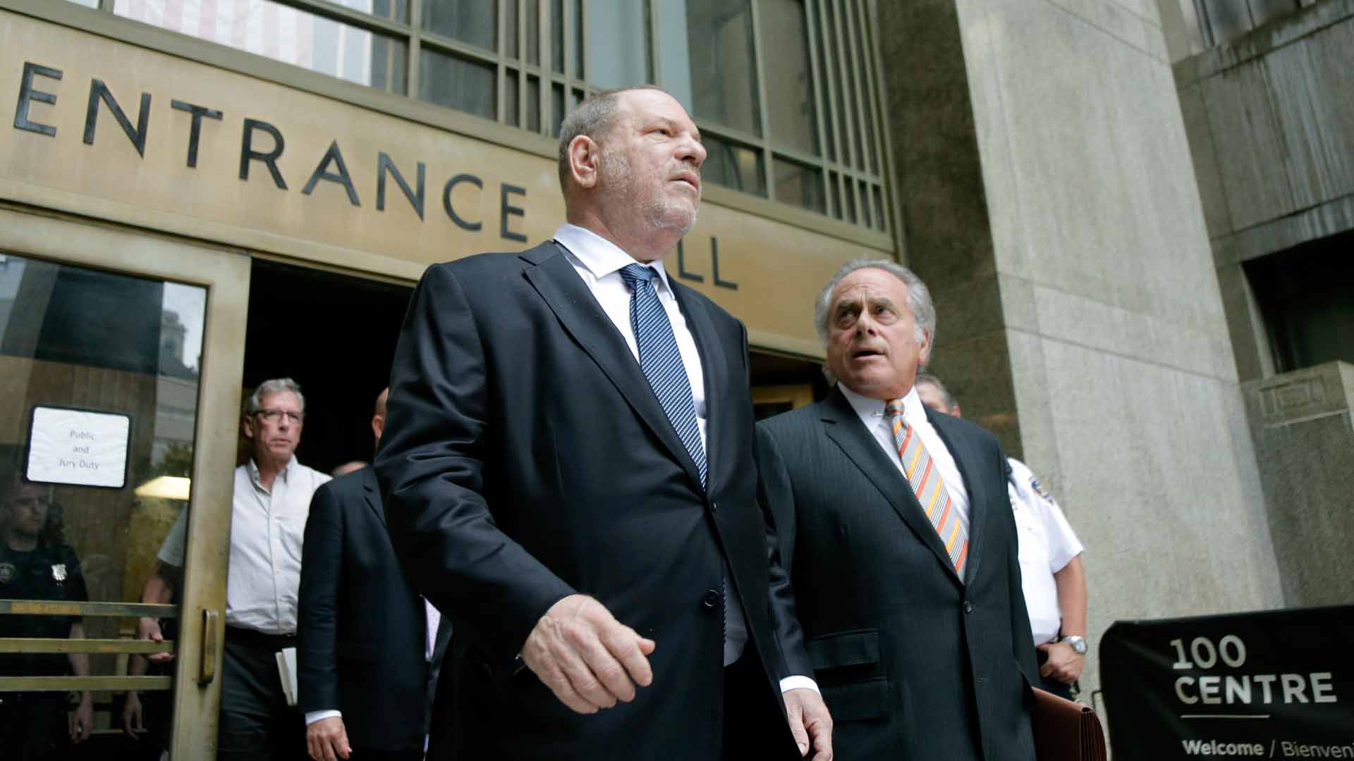 El juez se niega a desestimar los cargos de agresión sexual contra Harvey Weinstein