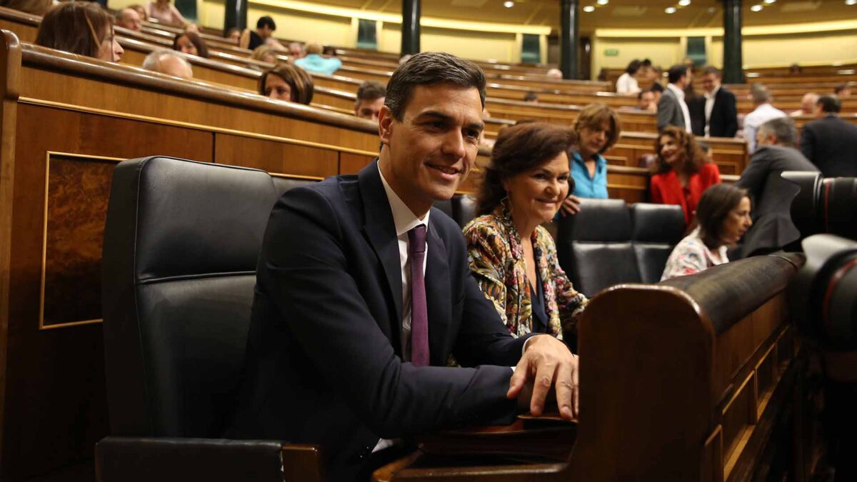 El PP pide que Calvo explique el carácter «secreto» de los viajes de Sánchez en la Comisión de Gastos Reservados