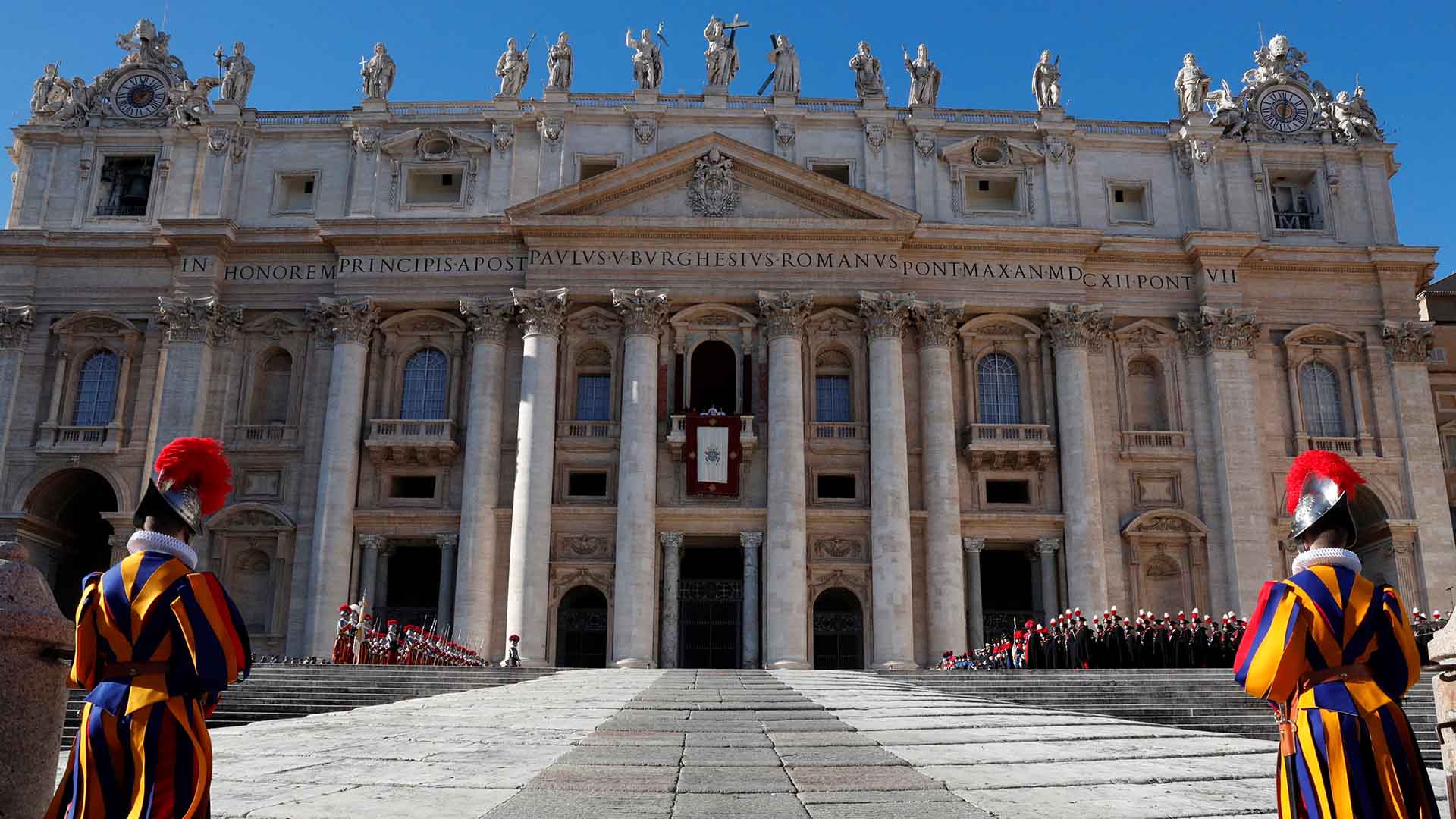 El Vaticano investiga a un obispo argentino acusado de abusos sexuales