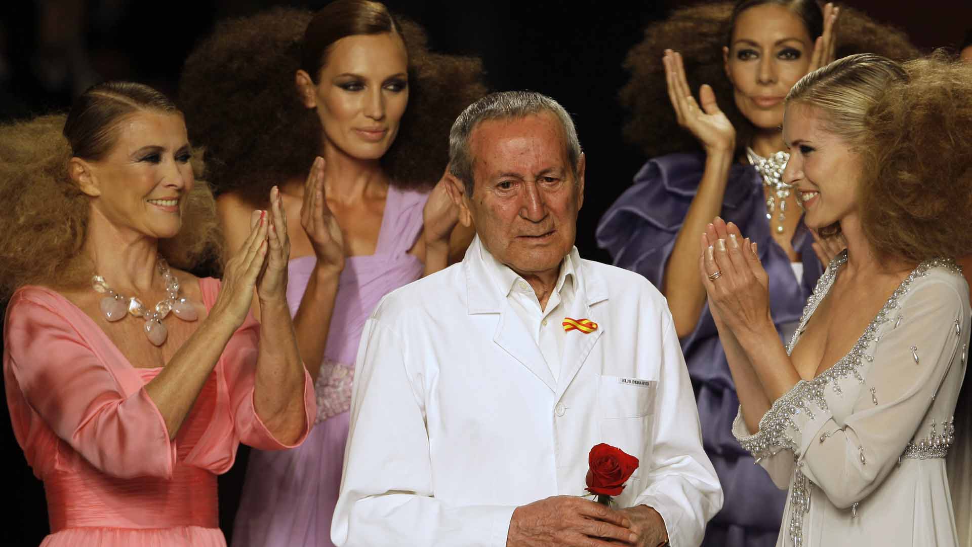 Fallece el diseñador Elio Berhanyer en Madrid a los 89 años