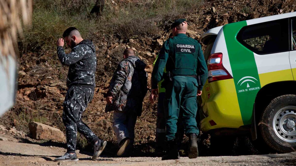 Hacer un orificio paralelo al pozo donde cayó el niño en Málaga, principal apuesta para rescatarlo