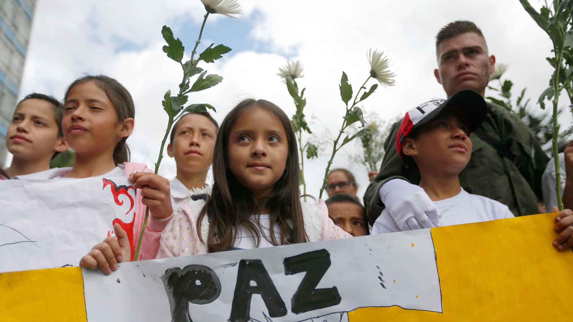 Juanita Goebertus: “El Acuerdo de Paz en Colombia puede estar muriendo de inanición”