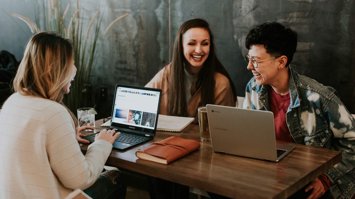 La Generación Z es tres veces más propensa que los ‘baby boomers’ a cambiar de trabajo