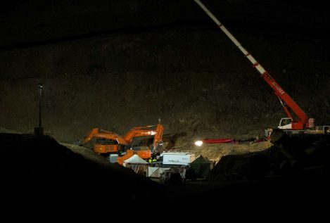 Los mineros hacen una cuarta microvoladura de "extremada precisión" para llegar a Julen