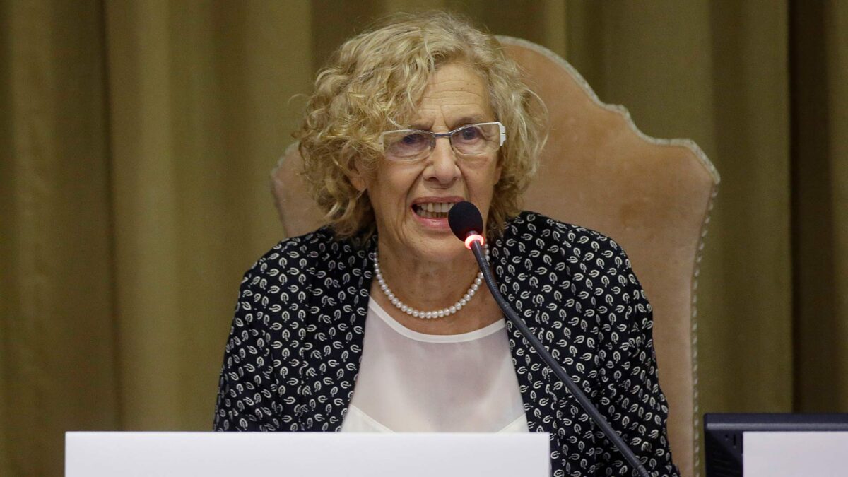 Manuela Carmena recibe el alta tras pasar la Nochevieja y el Año Nuevo ingresada en el hospital