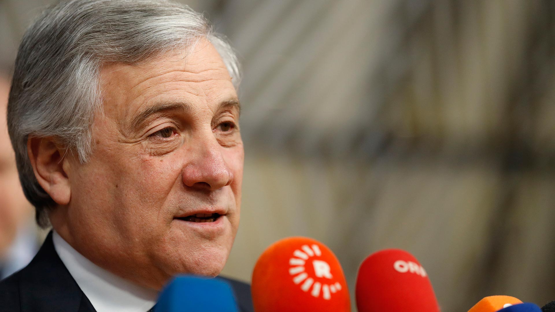 Tajani llama a Guaidó "presidente" y lo reconoce como "único" interlocutor en Venezuela