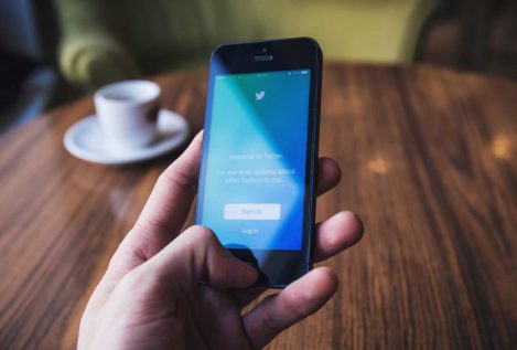 Twitter reconoce un fallo que ha dejado tuits privados al descubierto desde 2014