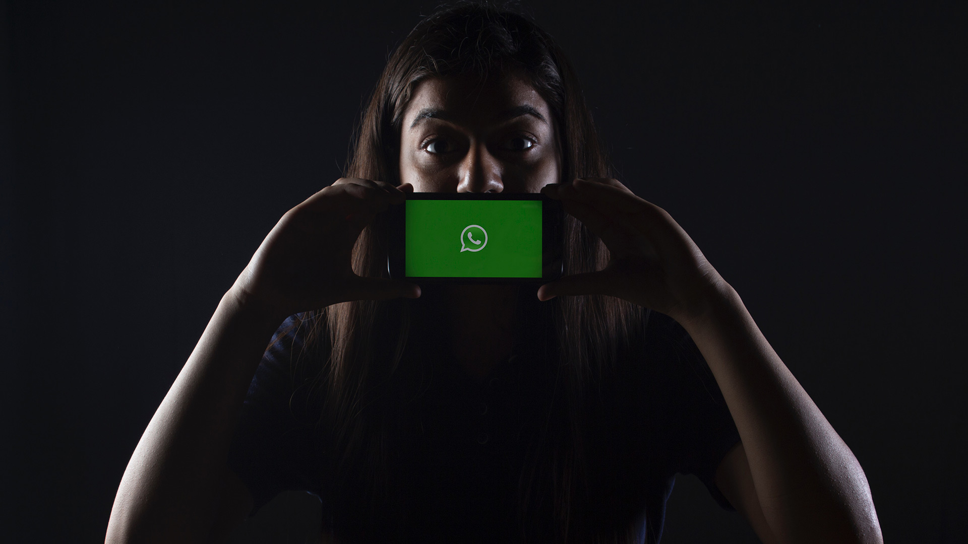 WhatsApp desarrolla un 'modo vacaciones' para desconectar del trabajo de verdad