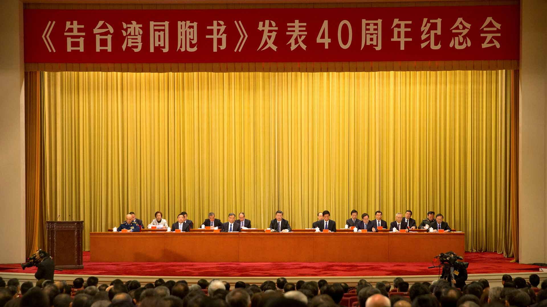 Xi Jinping reclama la reunificación de Taiwán y China y no descarta el uso de la fuerza