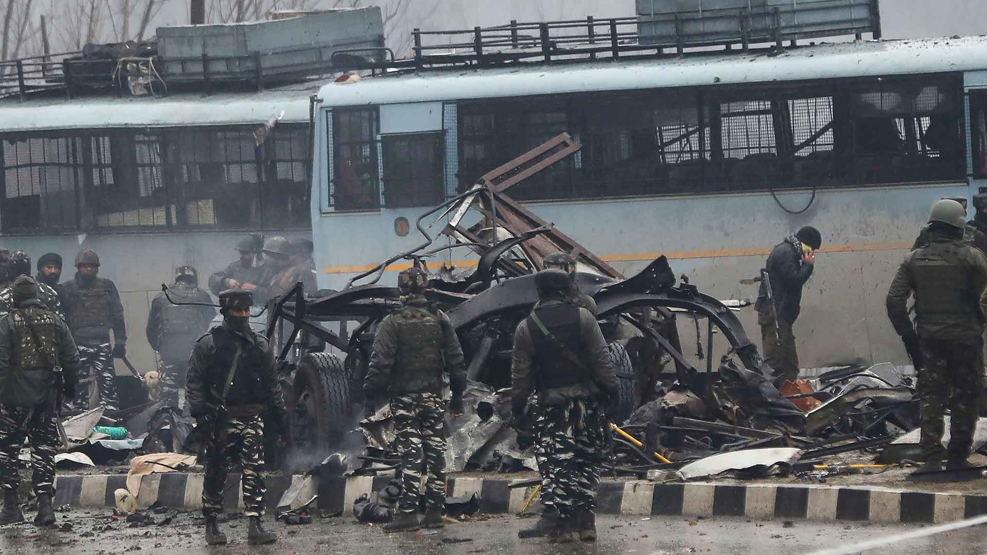 Al menos 33 muertos en un atentado suicida en India