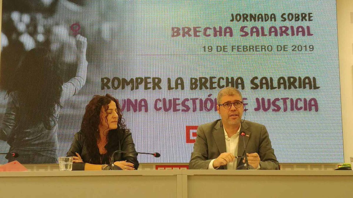 CCOO denuncia que las mujeres ganan 6.000 euros menos al año que los hombres