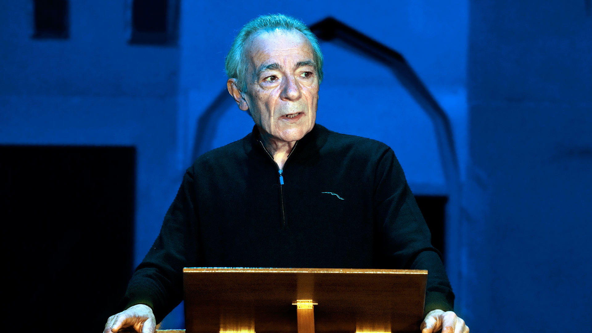 José Luis Gómez abandona la dirección del Teatro de La Abadía
