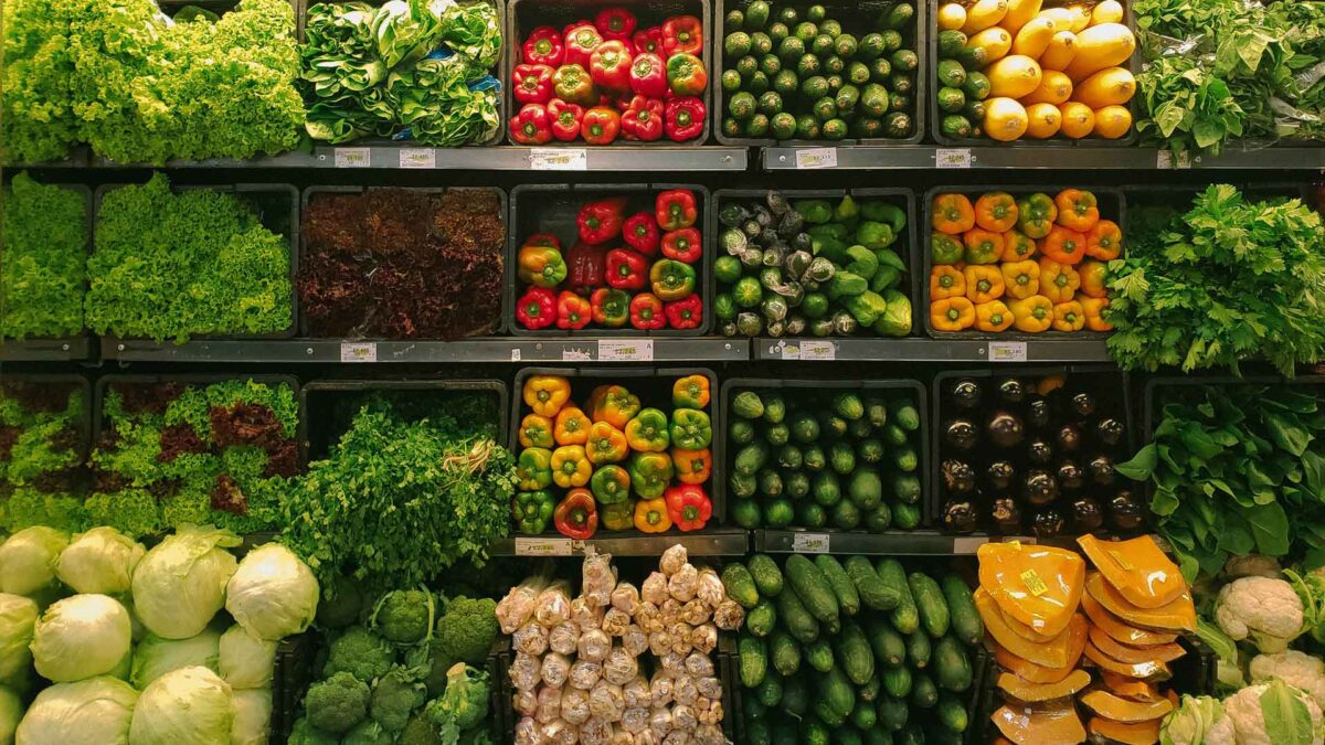 El ciclo del reciclaje de los alimentos frescos