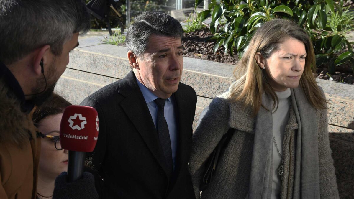 González niega tener una cuenta en Andorra y haber dado dinero a Zaplana