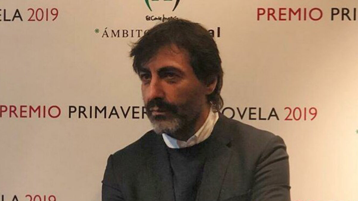 Juan del Val, Premio Primavera de Novela 2019 por ‘Candela’