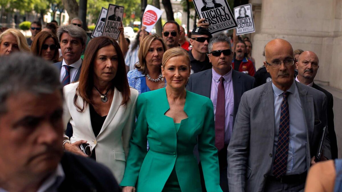 La Fiscalía de Madrid pide tres años de cárcel para Cristina Cifuentes