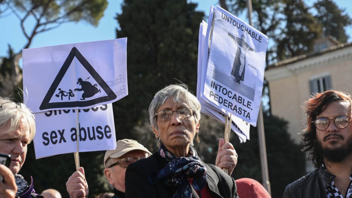 La Iglesia católica destruyó archivos sobre abusos sexuales