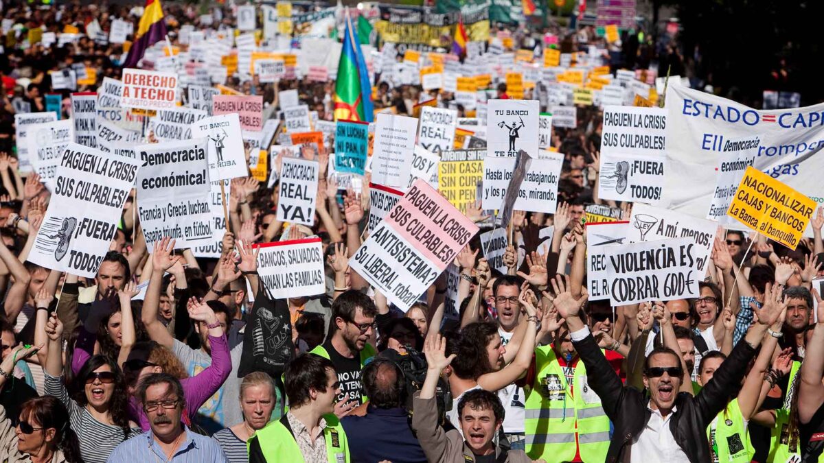 Los acusados por los altercados del 15-M pactan penas mínimas con la Fiscalía