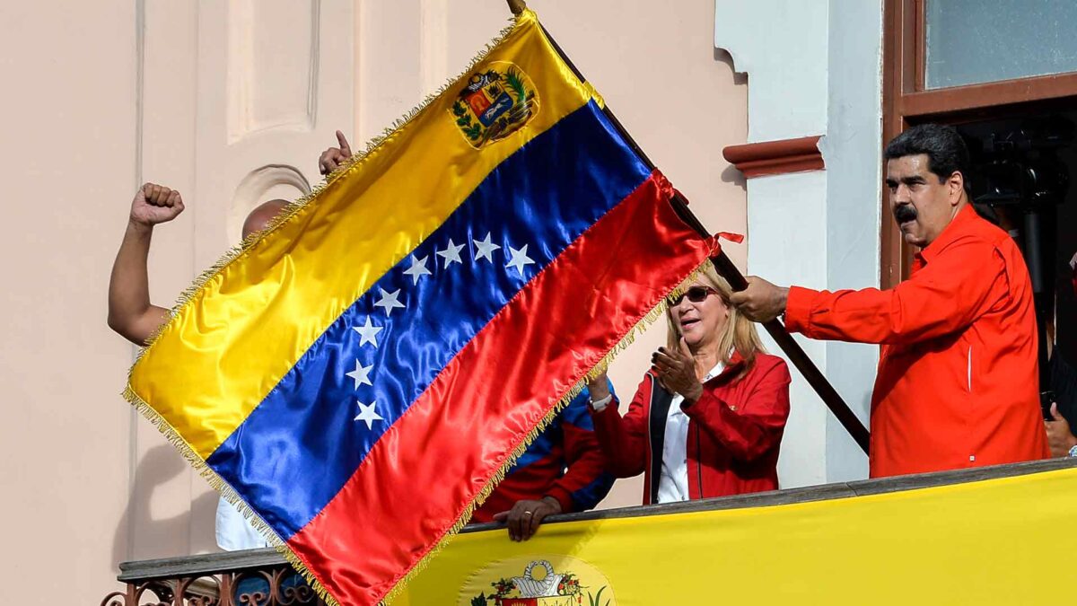 Maduro pide ayuda al papa y califica de “nefasta” la decisión de Sánchez de apoyar a Guaidó