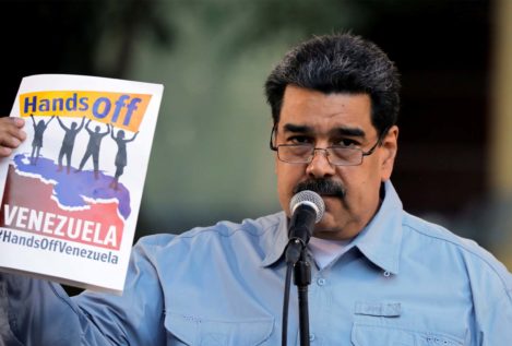 Maduro traslada su concierto a pocos metros del evento en el lado colombiano