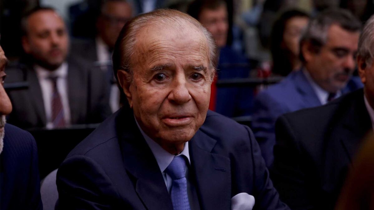 Menem queda absuelto del delito de encubrimiento por el atentado a la AMIA en Argentina