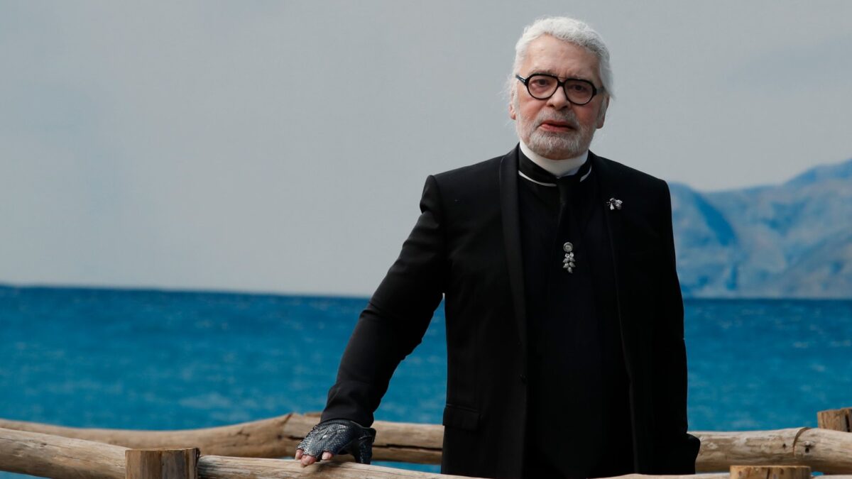 Muere el diseñador alemán Karl Lagerfeld