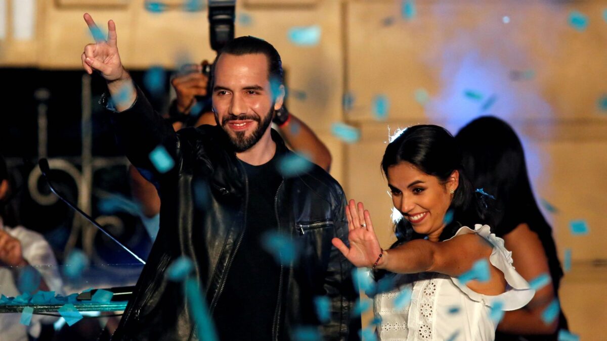 Nayib Bukele arrasa en las elecciones y se convierte en el presidente más joven de El Salvador