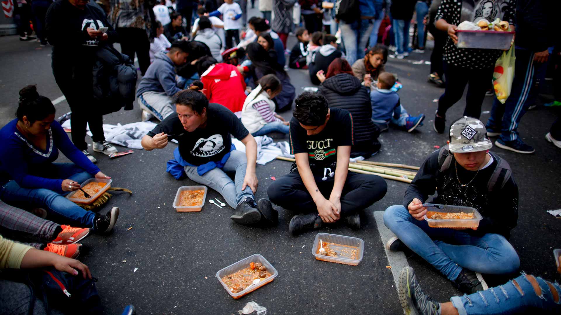 Aumenta hasta el 31,3% la pobreza en Argentina