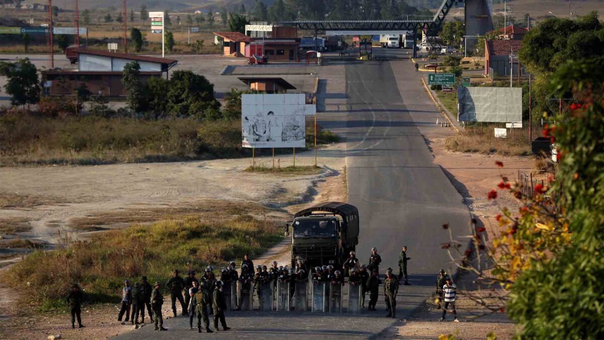 EEUU sanciona a seis militares de Venezuela por obstruir el ingreso de ayuda humanitaria