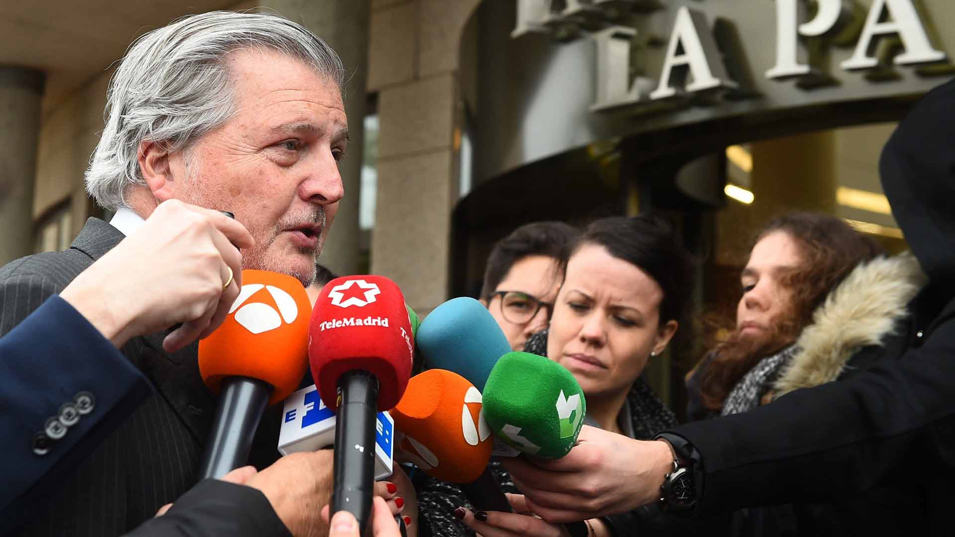 El exministro Méndez de Vigo anuncia que deja la política