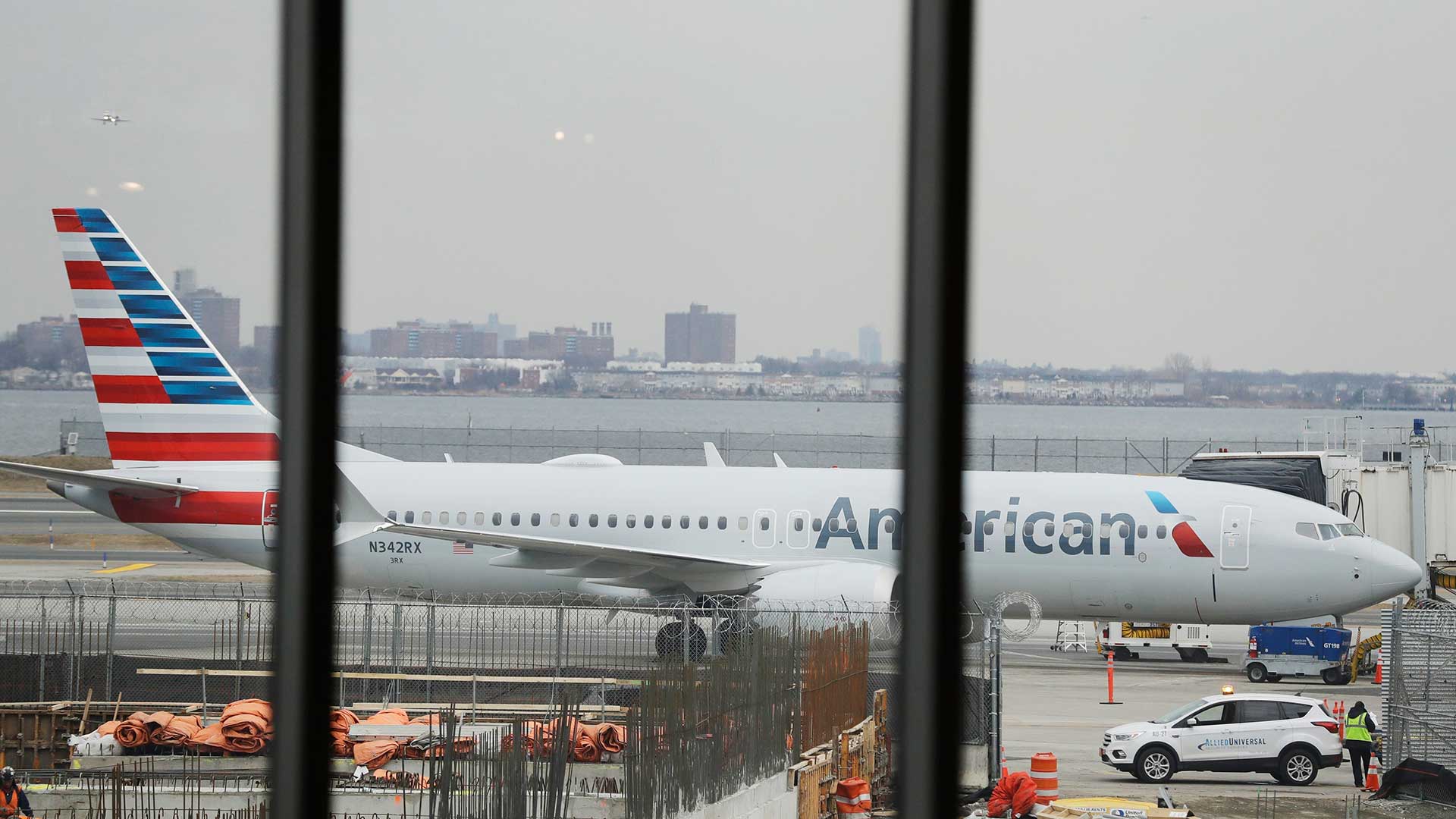 American Airlines cancela sus vuelos a Venezuela