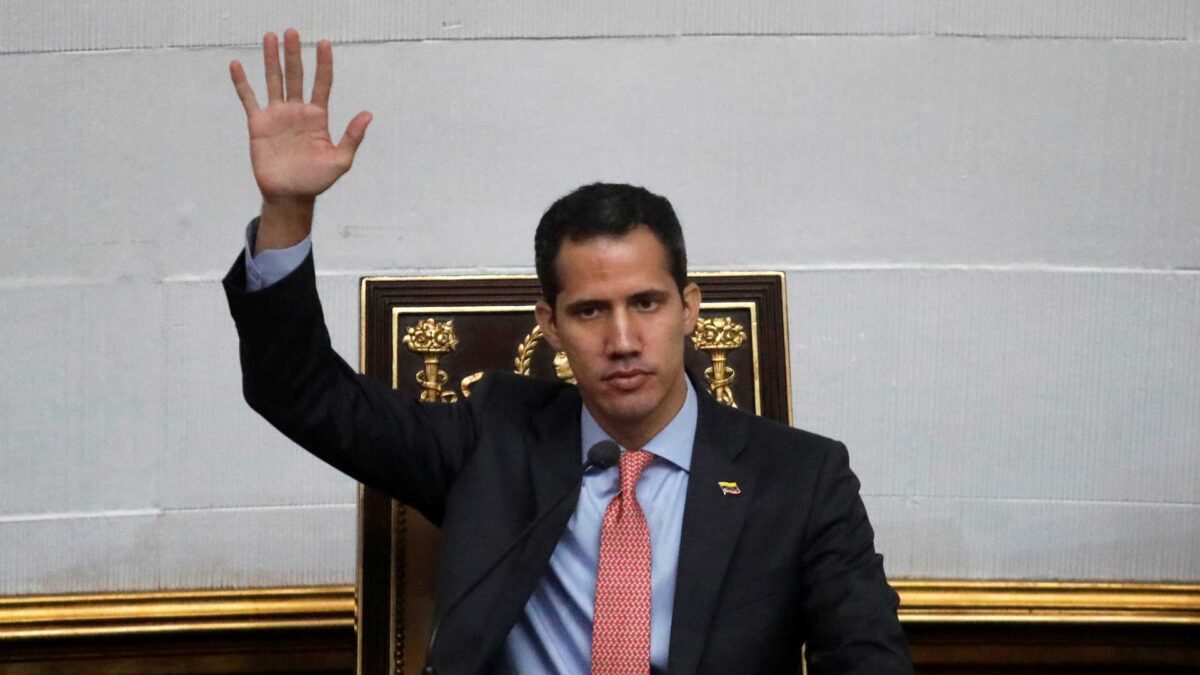 La Justicia de Venezuela investiga a Juan Guaidó por la crisis eléctrica en el país