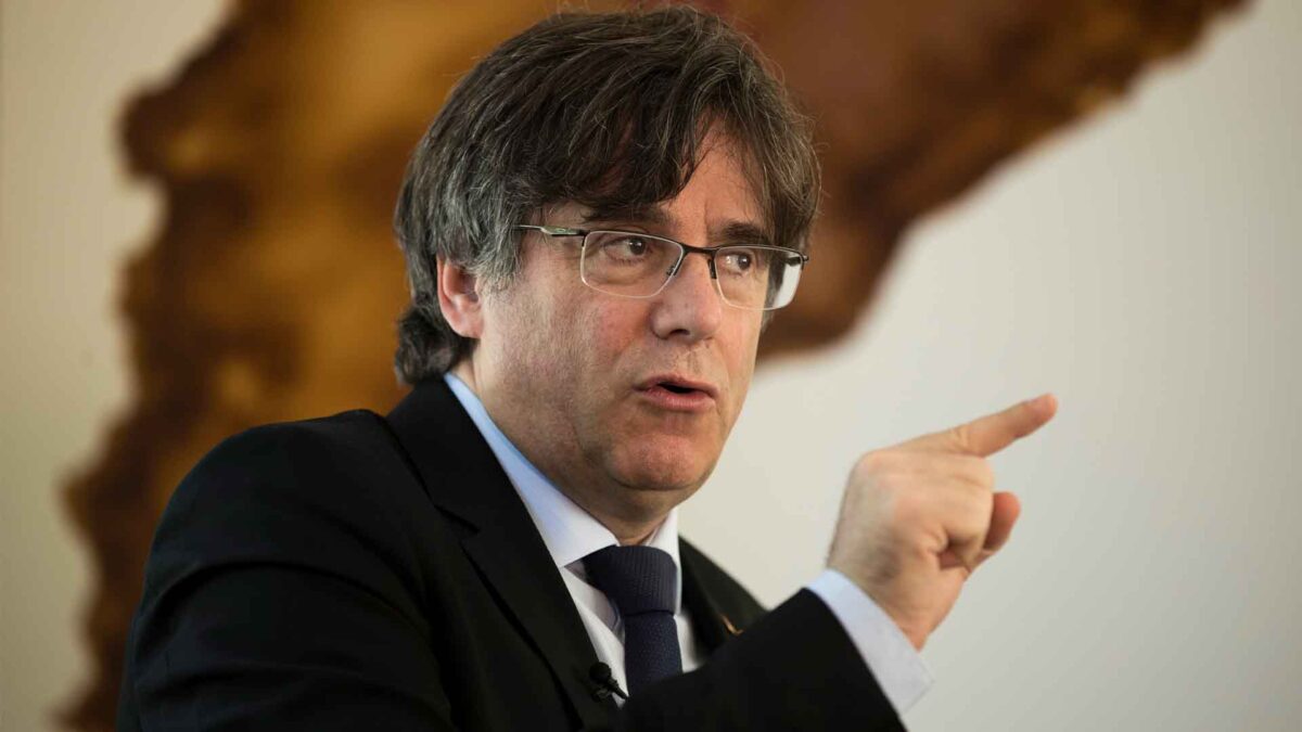 Puigdemont amplía al Reino de España su denuncia en Bélgica contra Llarena