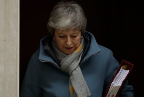 Theresa May pide a Bruselas aplazar el Brexit hasta el 30 de junio