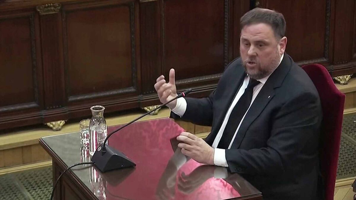 Un alto cargo de Junqueras se reunió con Unipost para destruir pruebas del 1-O