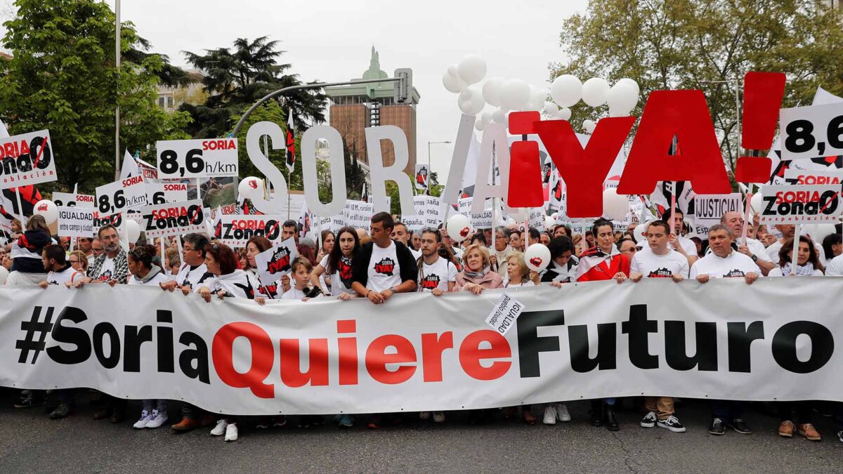 Una marcha histórica de la ‘España vaciada’ recorre el centro de Madrid contra la despoblación