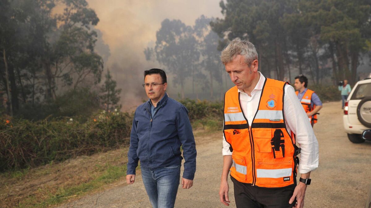 Varios incendios forestales arrasan casi 1.000 hectáreas en Galicia