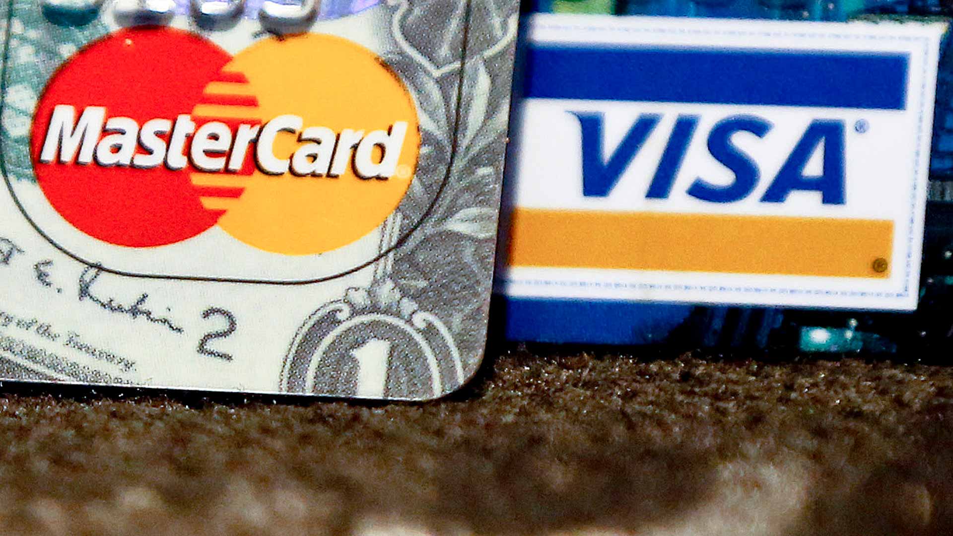Visa y Mastercard buscan tecnologías para acabar con los pagos en efectivo
