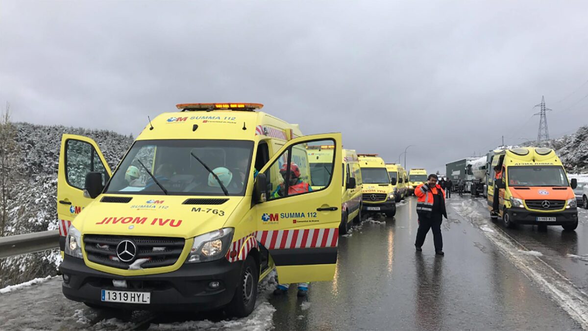 Al menos 35 personas heridas tras un accidente múltiple en Somosierra