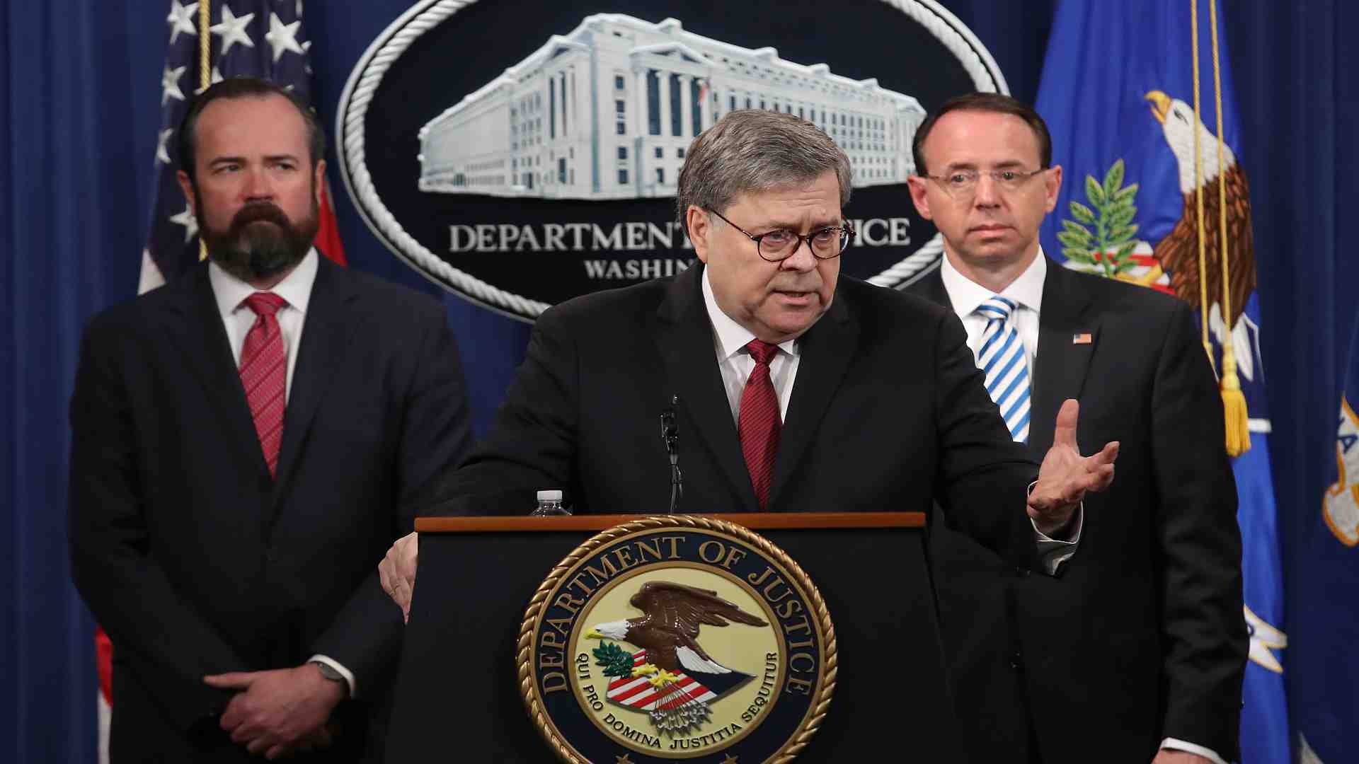 Barr dice Trump no obstruyó a la justicia a pesar de que el ‘informe Mueller’ halló 10 posibles ocasiones