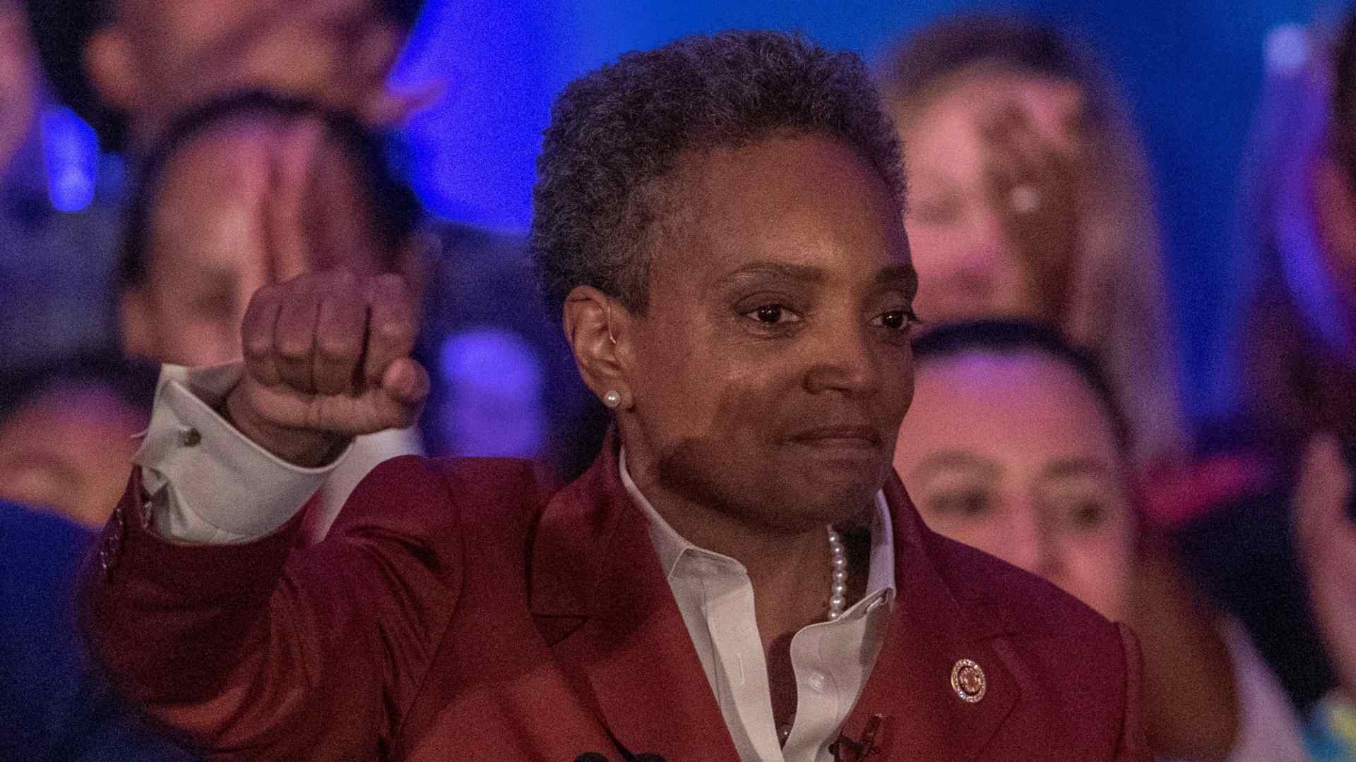 Chicago elige por primera vez una alcaldesa negra y lesbiana