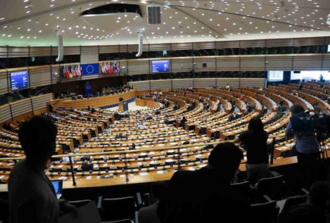 El Parlamento Europeo aprueba la exención de visados para los británicos tras el Brexit
