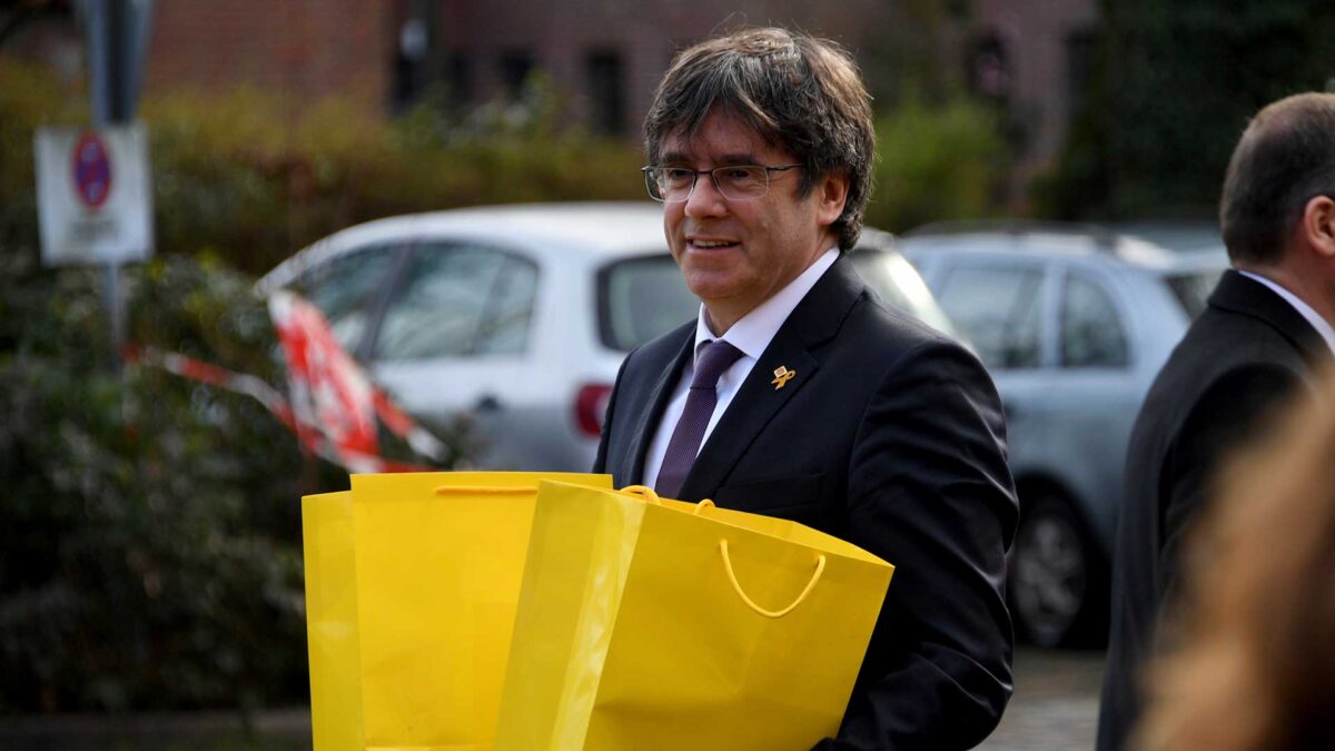 La Eurocámara descarta la inmunidad para que Puigdemont recoja el acta en Madrid